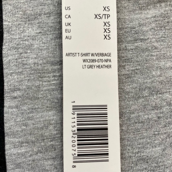 NWT Rae Dunn RUN T-shirt - Picture 7 of 7